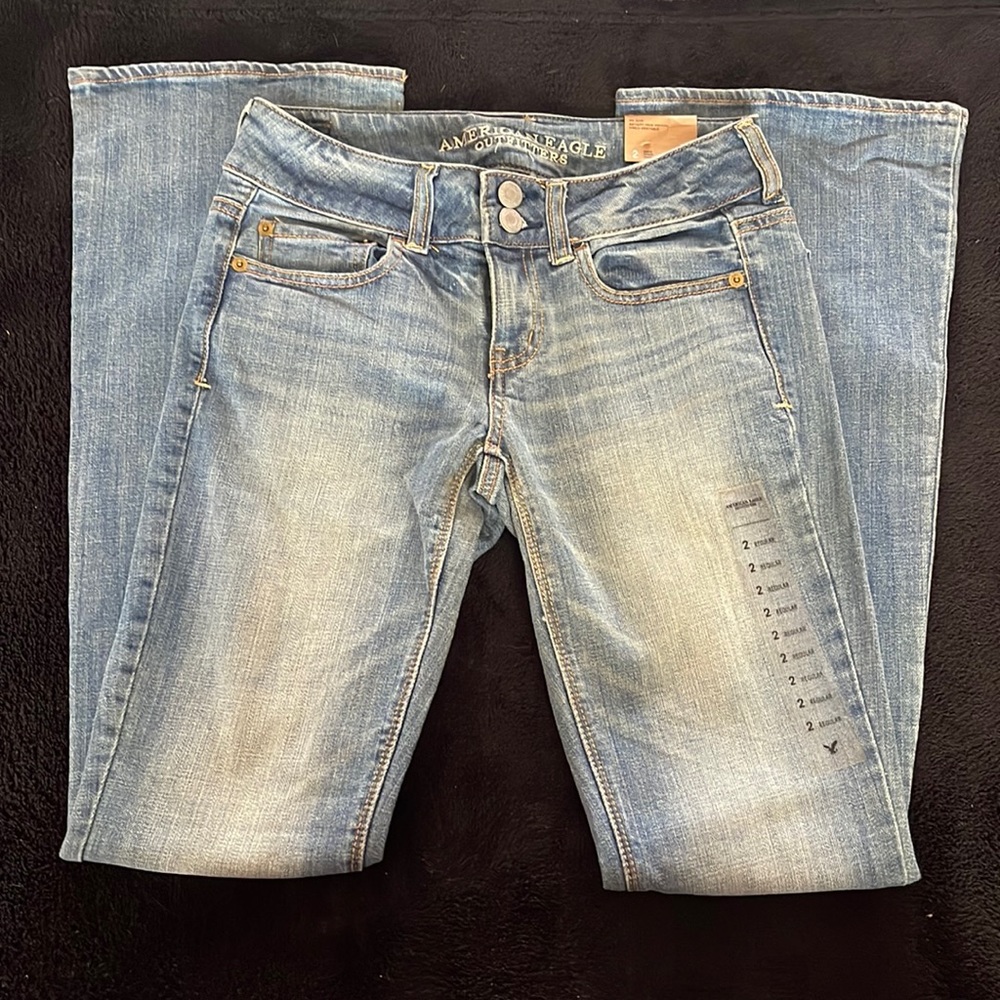 AEO Artist Flare Light Wash Jeans